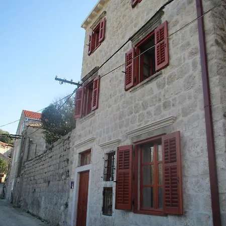 بيت للعطل Sipan